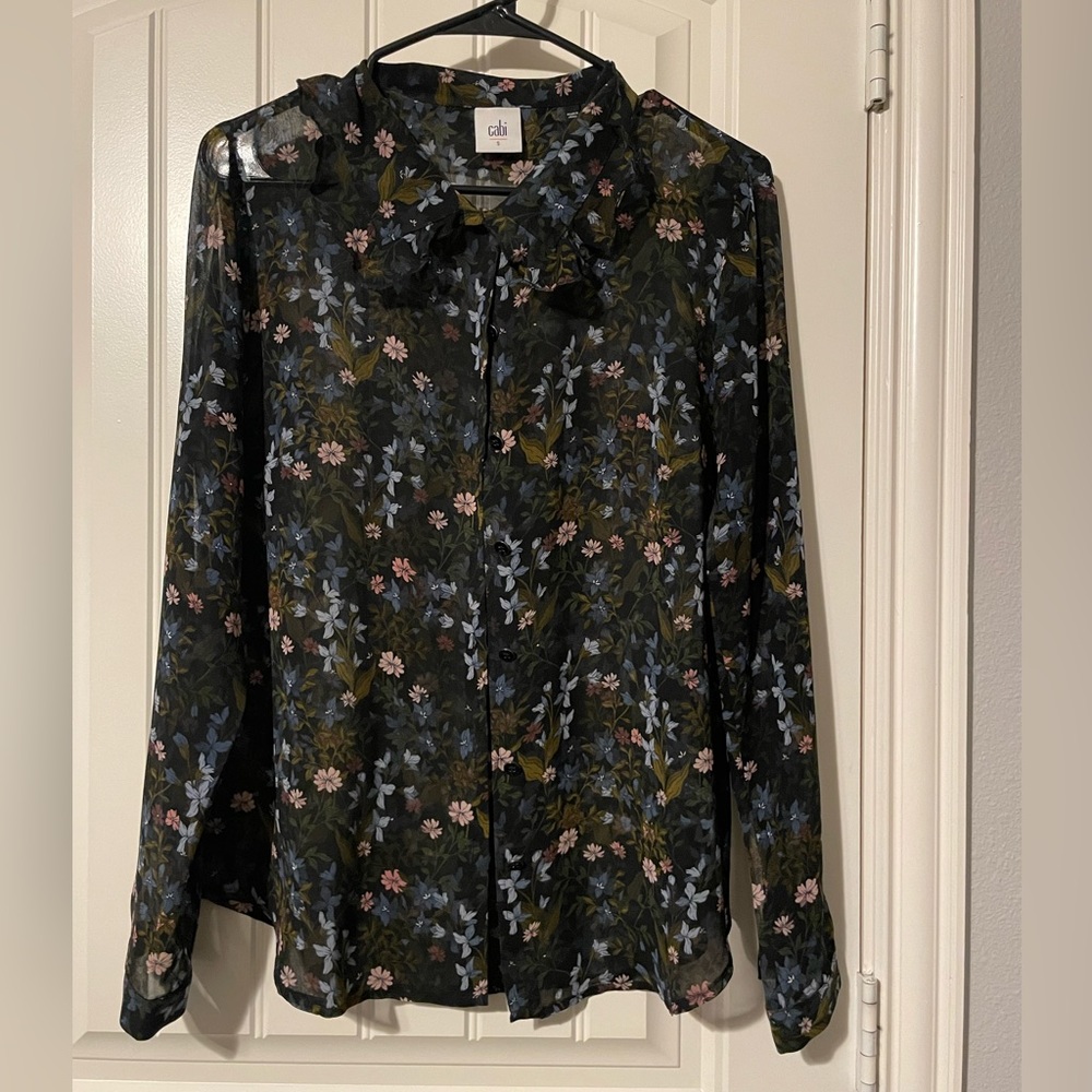 Cabi floral blouse - Picture 3 of 3